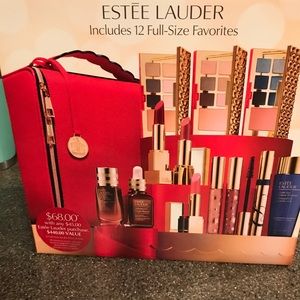 Estee Lauder makeup kit